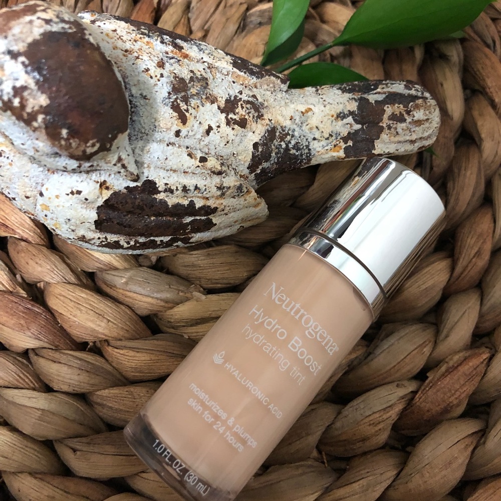 Neutrogena Hydro Boost Hydrating Tint